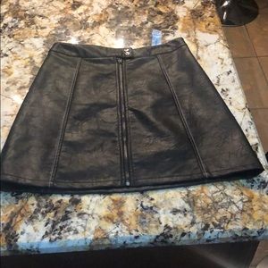 Black Zara leather skirt!